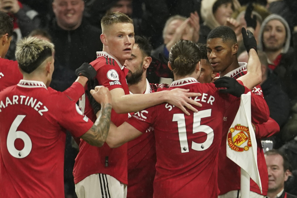 波蘭隊在下 波蘭隊在下